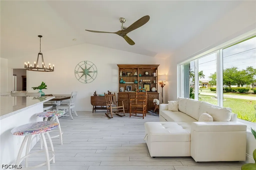 3504 SW 6th Street Cape Coral FL 33991