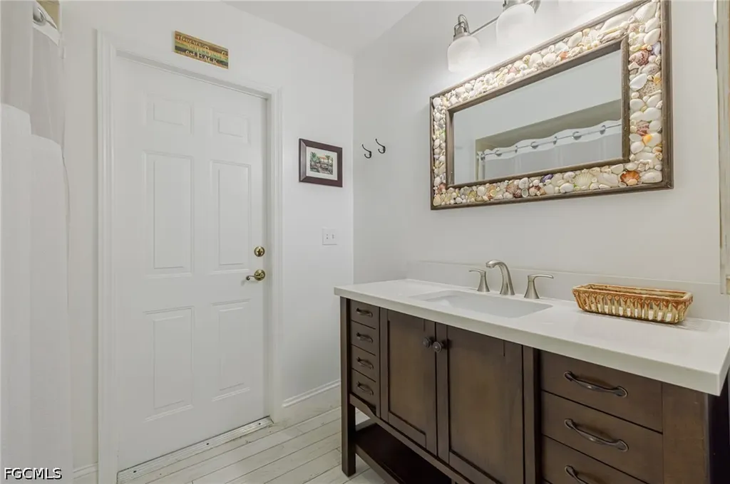 3504 SW 6th Street Cape Coral FL 33991
