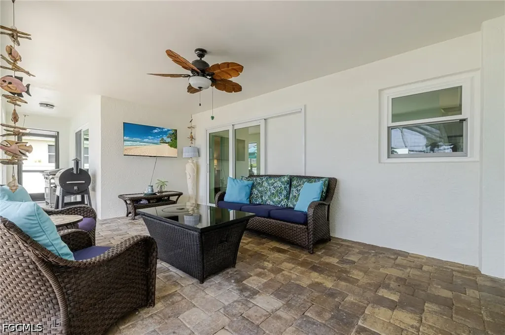 3504 SW 6th Street Cape Coral FL 33991