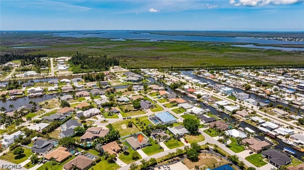 3504 SW 6th Street Cape Coral FL 33991