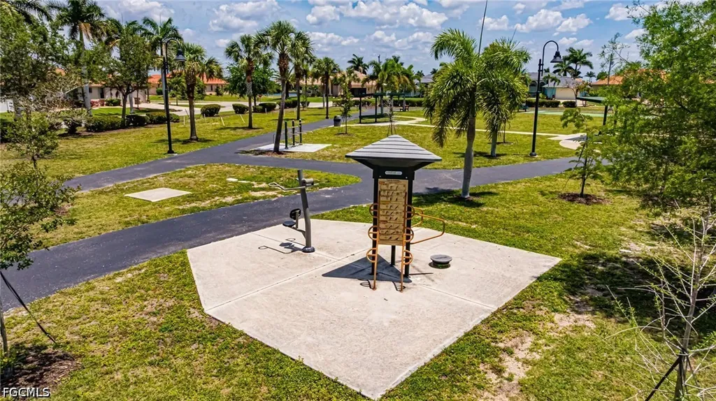 3504 SW 6th Street Cape Coral FL 33991