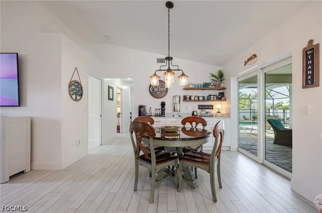 3504 SW 6th Street Cape Coral FL 33991