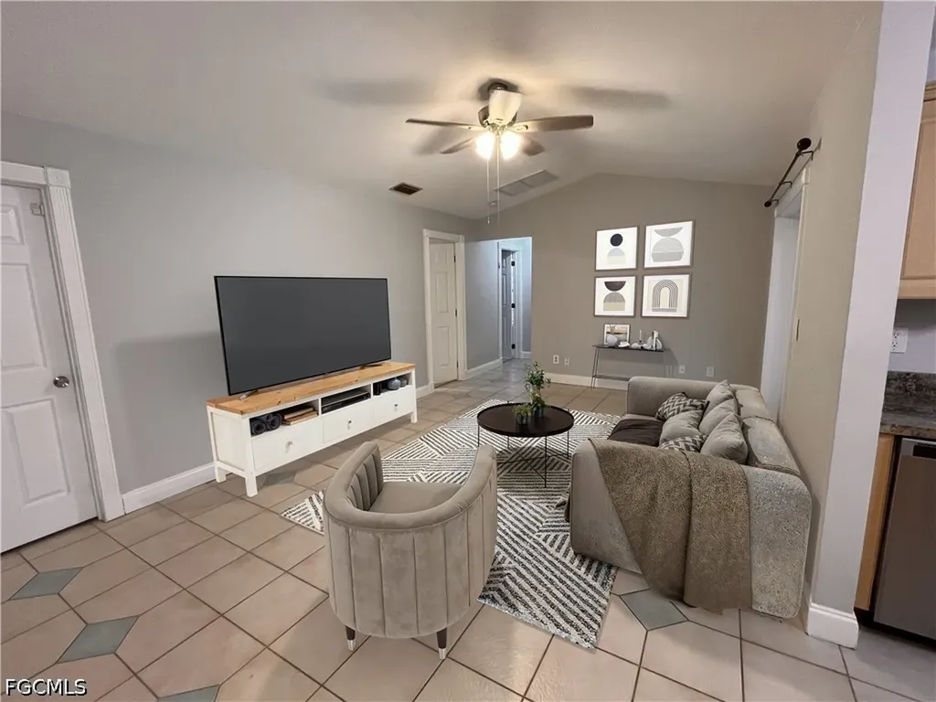 111 SE 21st Avenue Cape Coral FL 33990