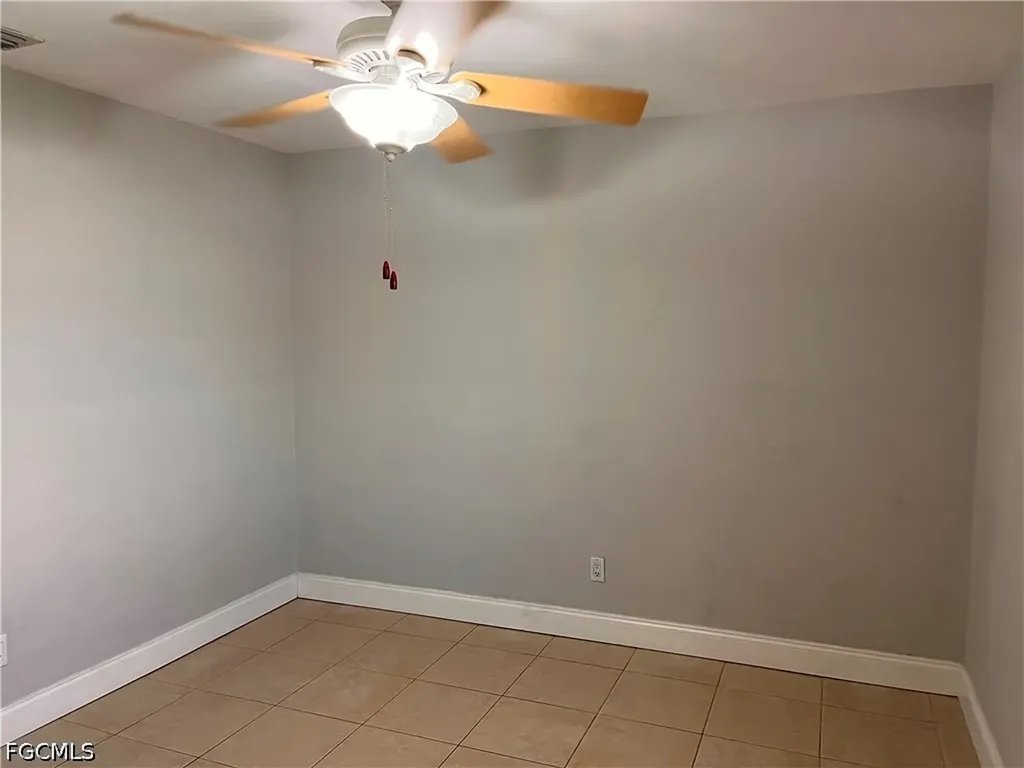 111 SE 21st Avenue Cape Coral FL 33990