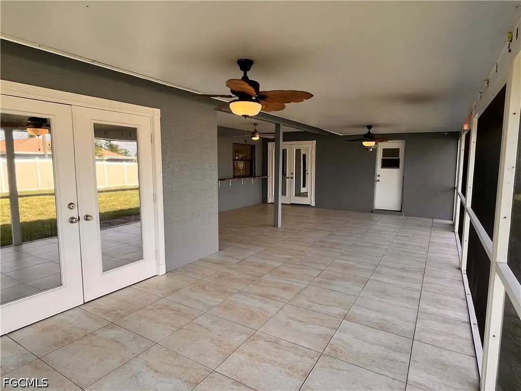 111 SE 21st Avenue Cape Coral FL 33990
