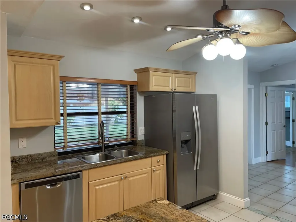 111 SE 21st Avenue Cape Coral FL 33990