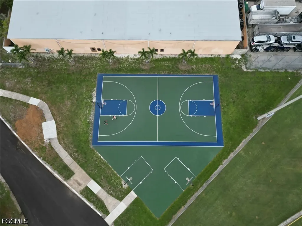 111 SE 21st Avenue Cape Coral FL 33990