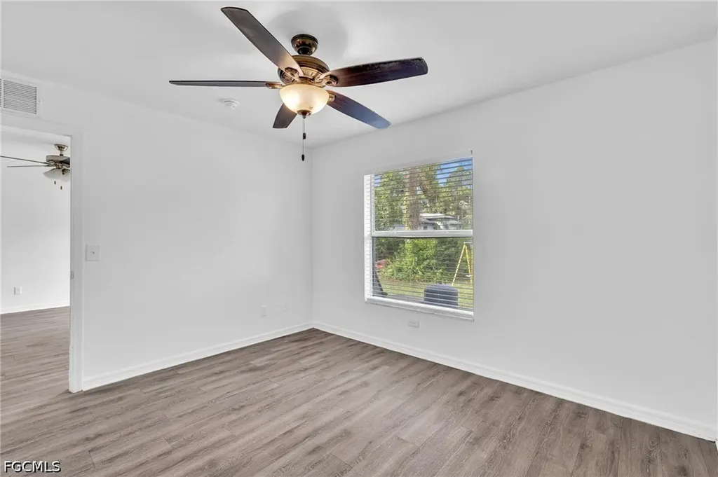 5327 30th Street SW Lehigh Acres FL 33973