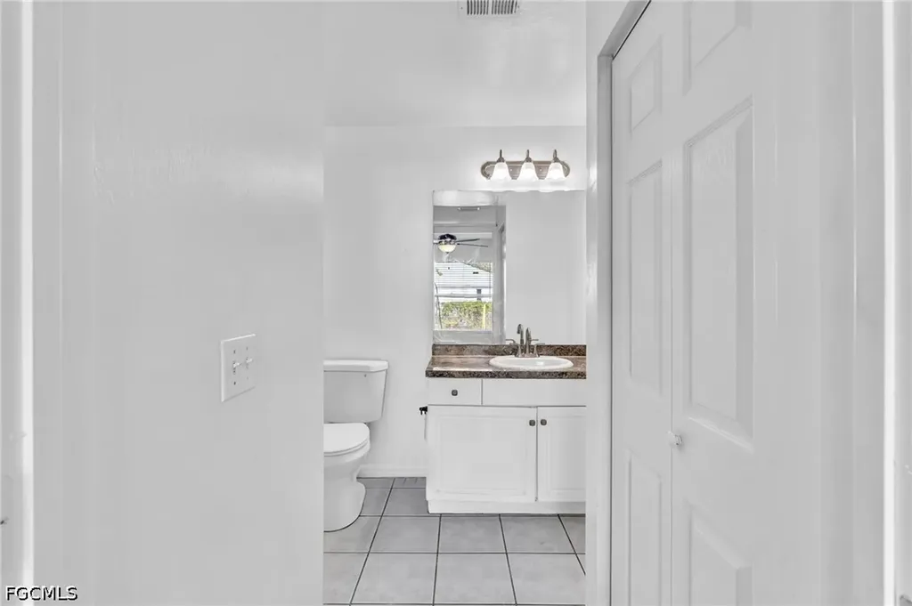 5327 30th Street SW Lehigh Acres FL 33973