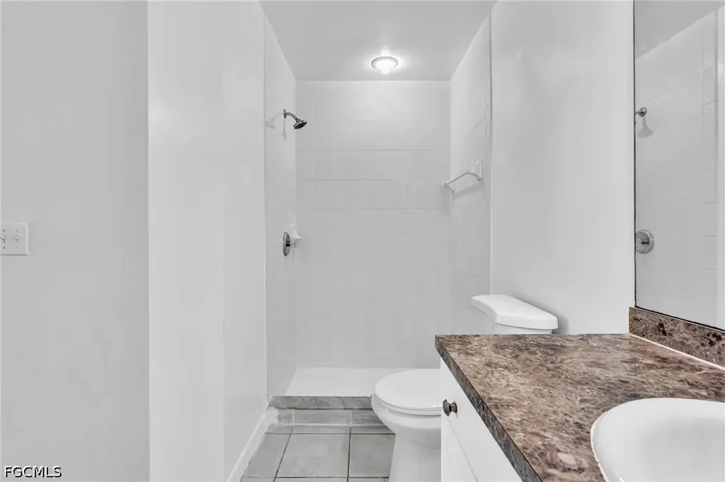 5327 30th Street SW Lehigh Acres FL 33973