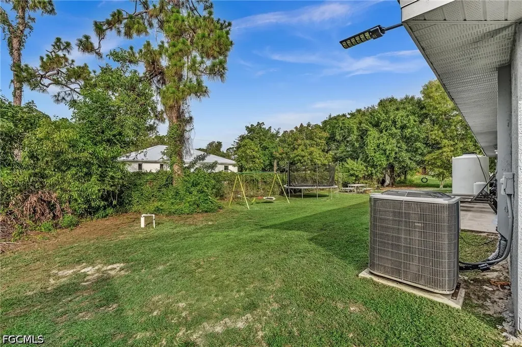 5327 30th Street SW Lehigh Acres FL 33973