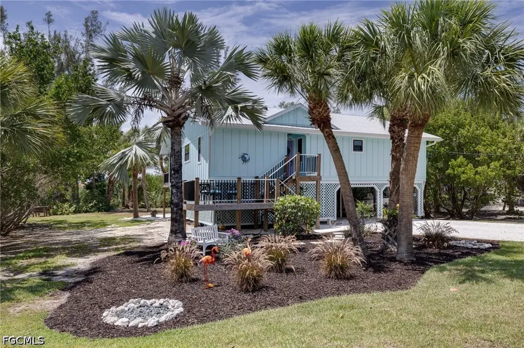 Sanibel FL, 1318 Junonia Street