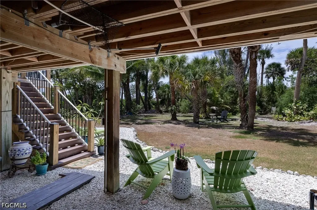 1318 Junonia Street Sanibel FL 33957