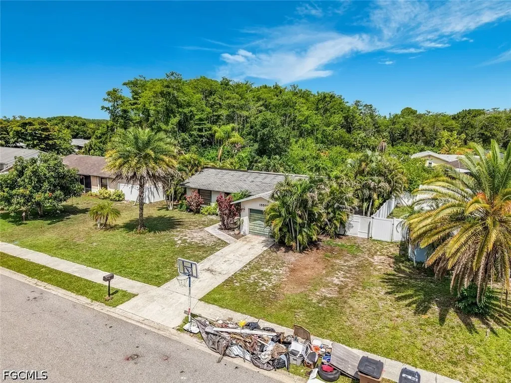 15506 Spring Line Lane Fort Myers FL 33905