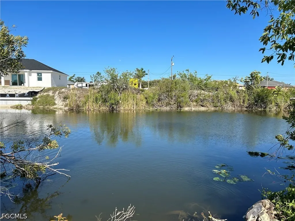 1313 NE 1st Avenue Cape Coral FL 33909