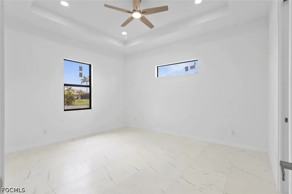 2130 NE 26th Street Cape Coral FL 33909