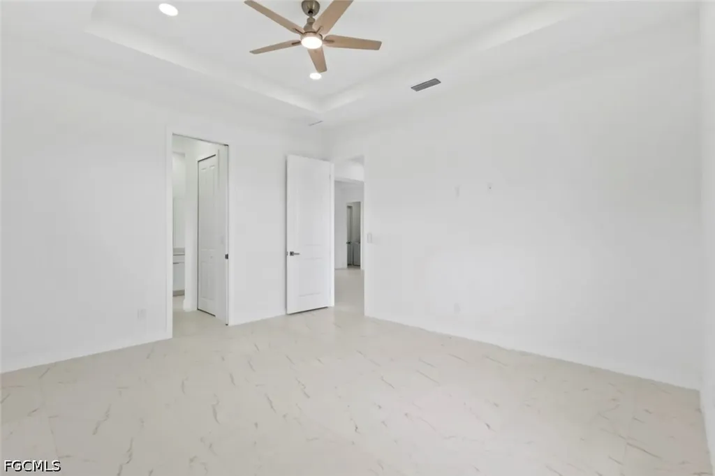 2130 NE 26th Street Cape Coral FL 33909