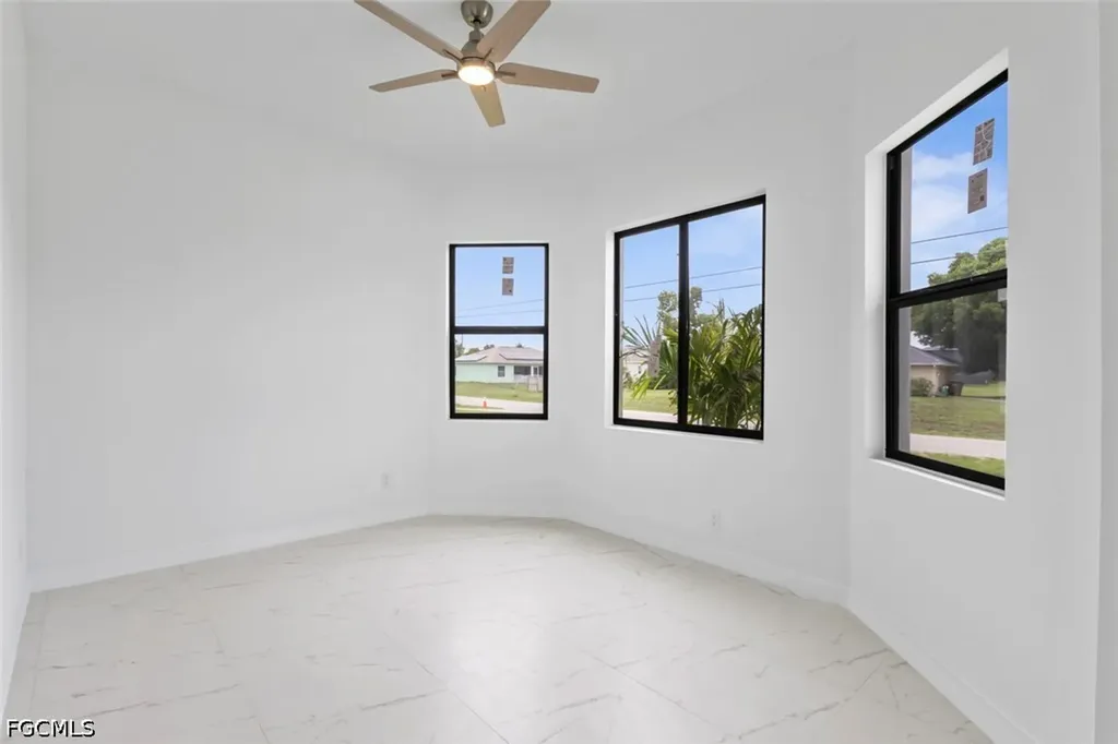 2130 NE 26th Street Cape Coral FL 33909
