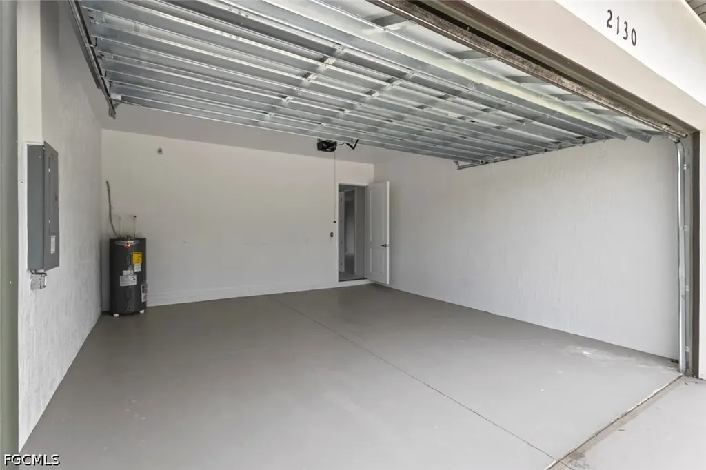2130 NE 26th Street Cape Coral FL 33909