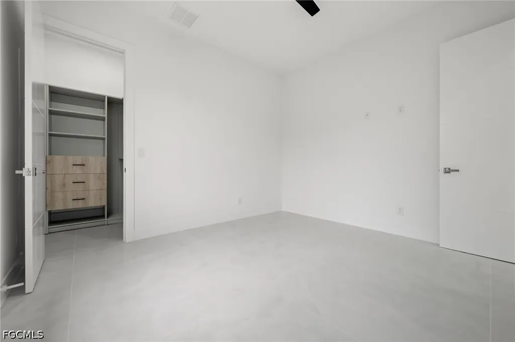 1102 SW 42nd Street Cape Coral FL 33914