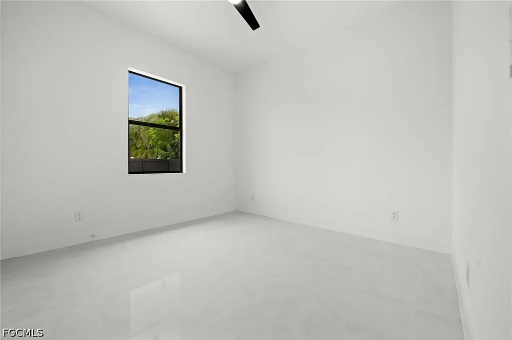 1102 SW 42nd Street Cape Coral FL 33914