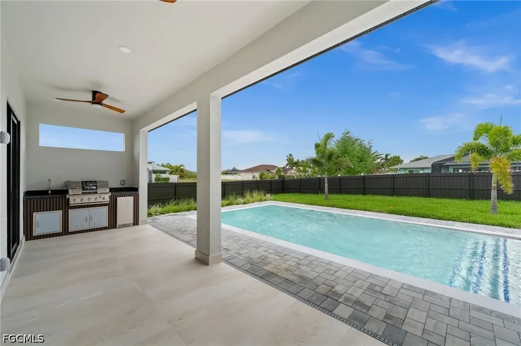 1102 SW 42nd Street Cape Coral FL 33914