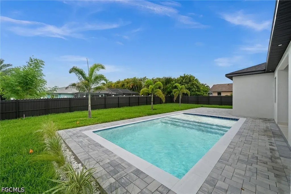 1102 SW 42nd Street Cape Coral FL 33914