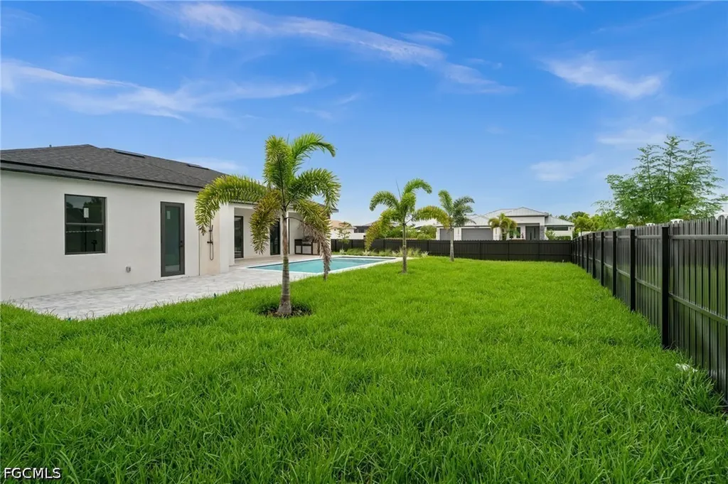 1102 SW 42nd Street Cape Coral FL 33914