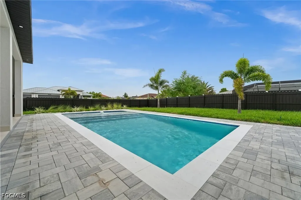 1102 SW 42nd Street Cape Coral FL 33914