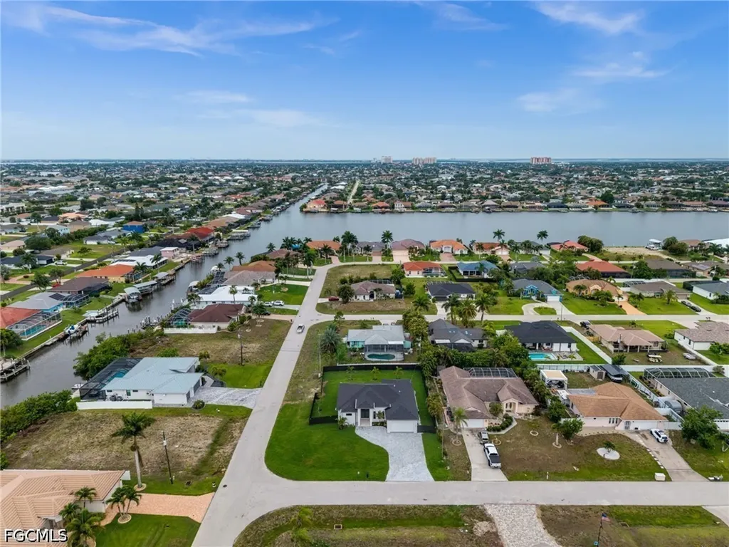 1102 SW 42nd Street Cape Coral FL 33914