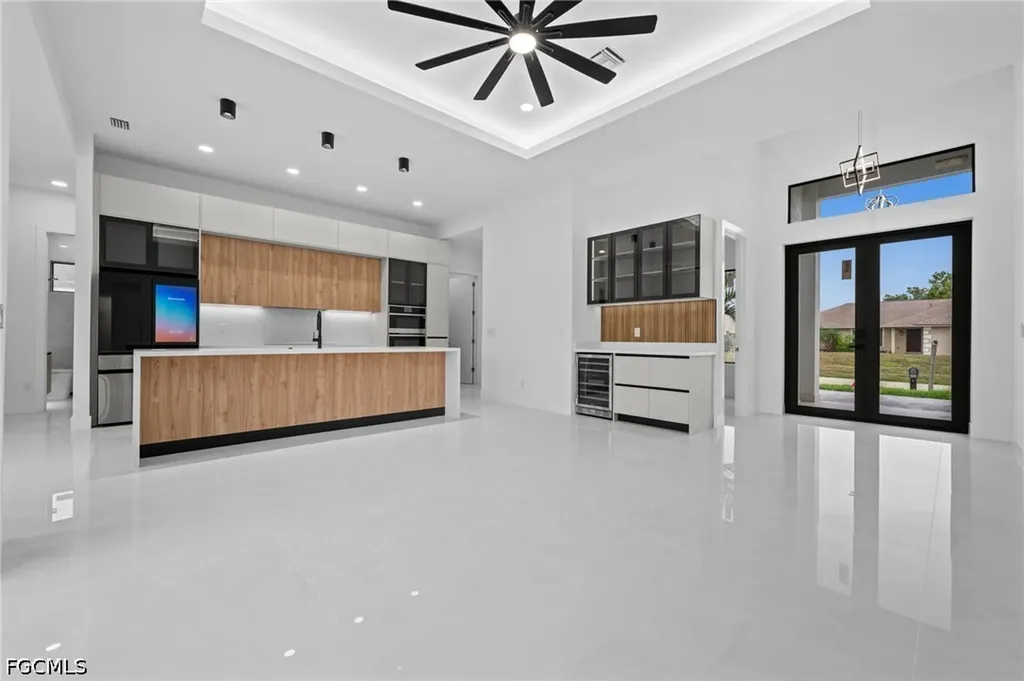 1102 SW 42nd Street Cape Coral FL 33914