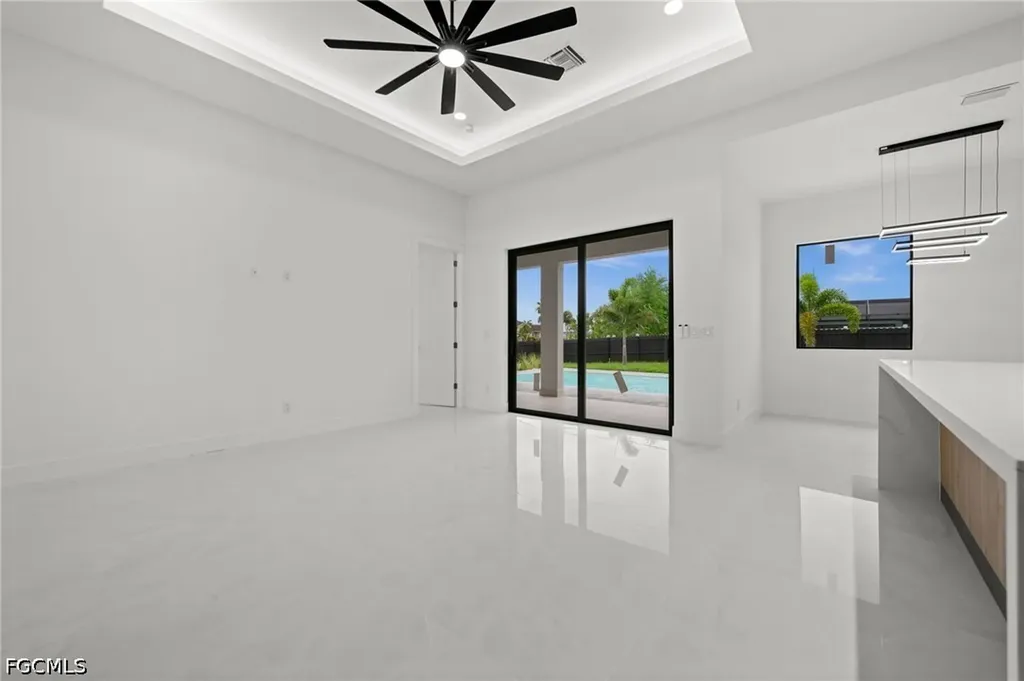 1102 SW 42nd Street Cape Coral FL 33914