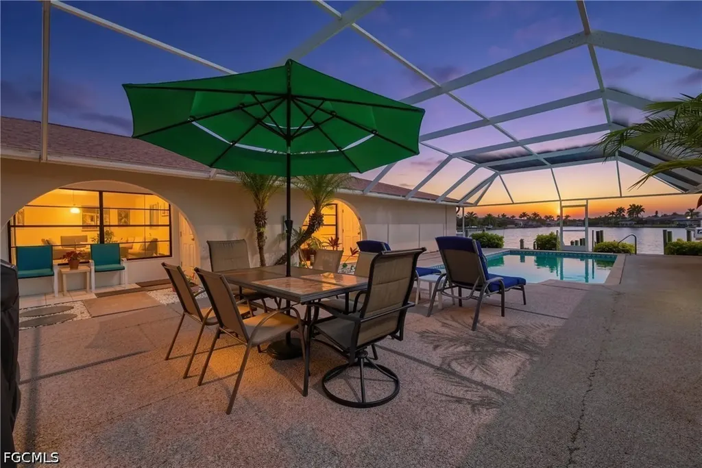 Cape Coral FL, 147 SW 47th Terrace, Unit 1