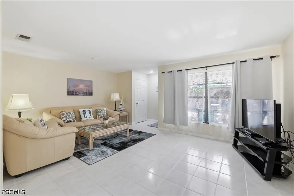 147 SW 47th Terrace Cape Coral FL 33914