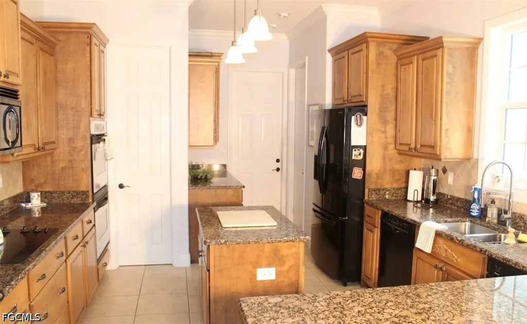 5621 Cypress Creek Drive Grant FL 32949