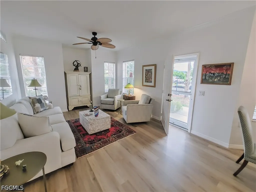 1788 Concordia Lake Circle Cape Coral FL 33909