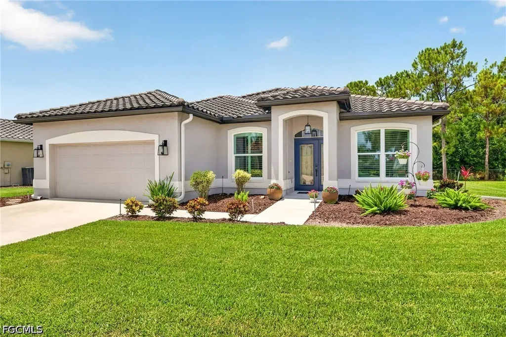 11138 Lakeland Circle Fort Myers FL 33913
