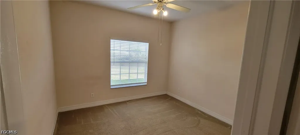 902 SW 21st Lane Cape Coral FL 33991