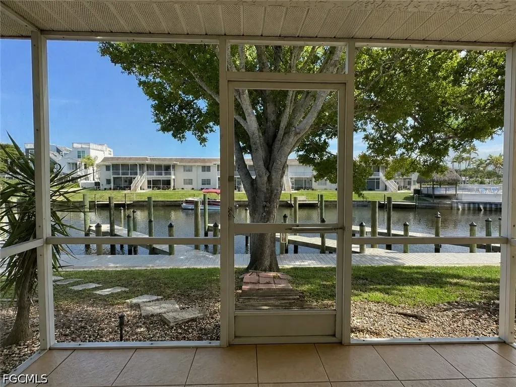 1107 SE 46th Lane Cape Coral FL 33904