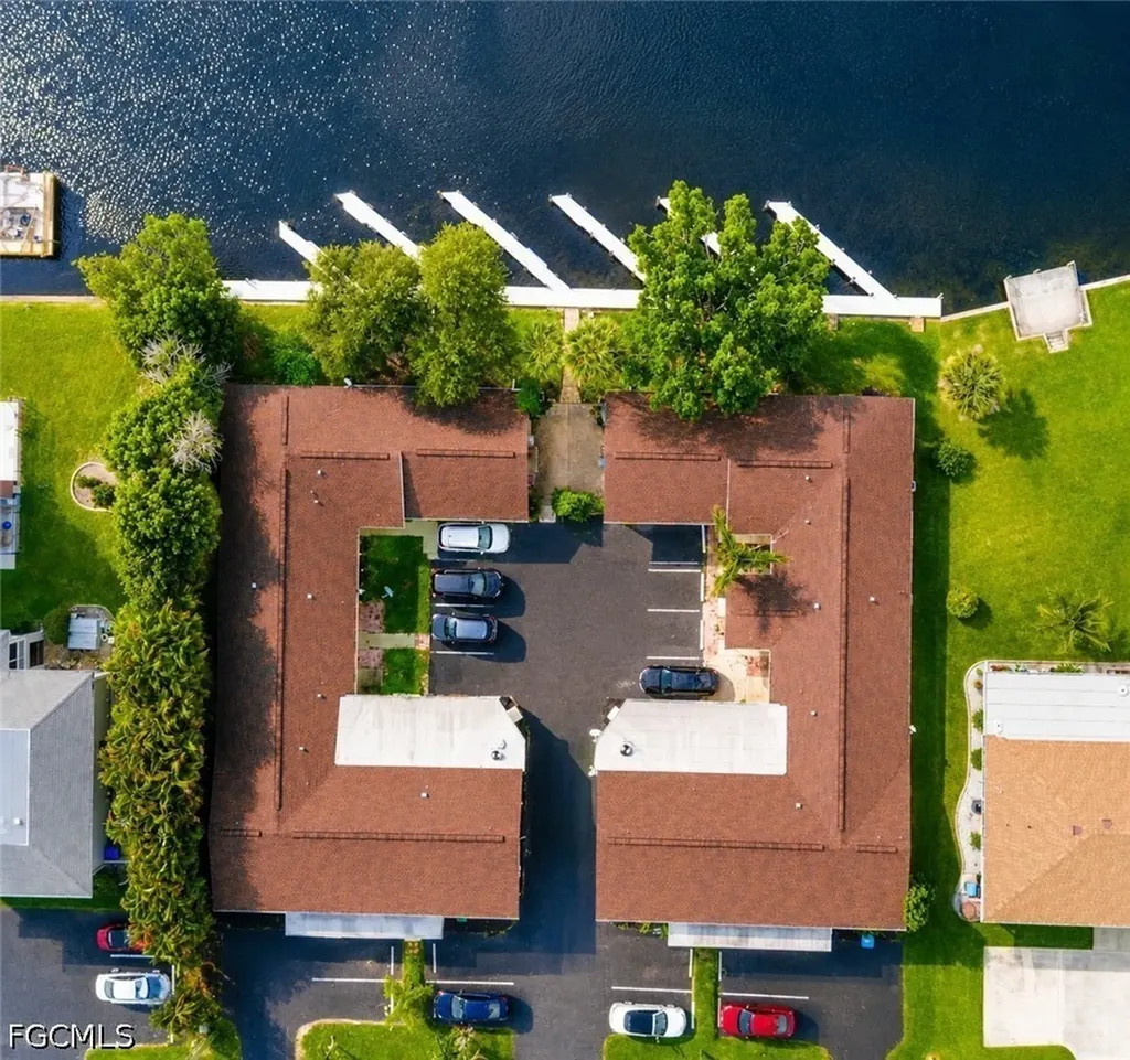 1107 SE 46th Lane Cape Coral FL 33904
