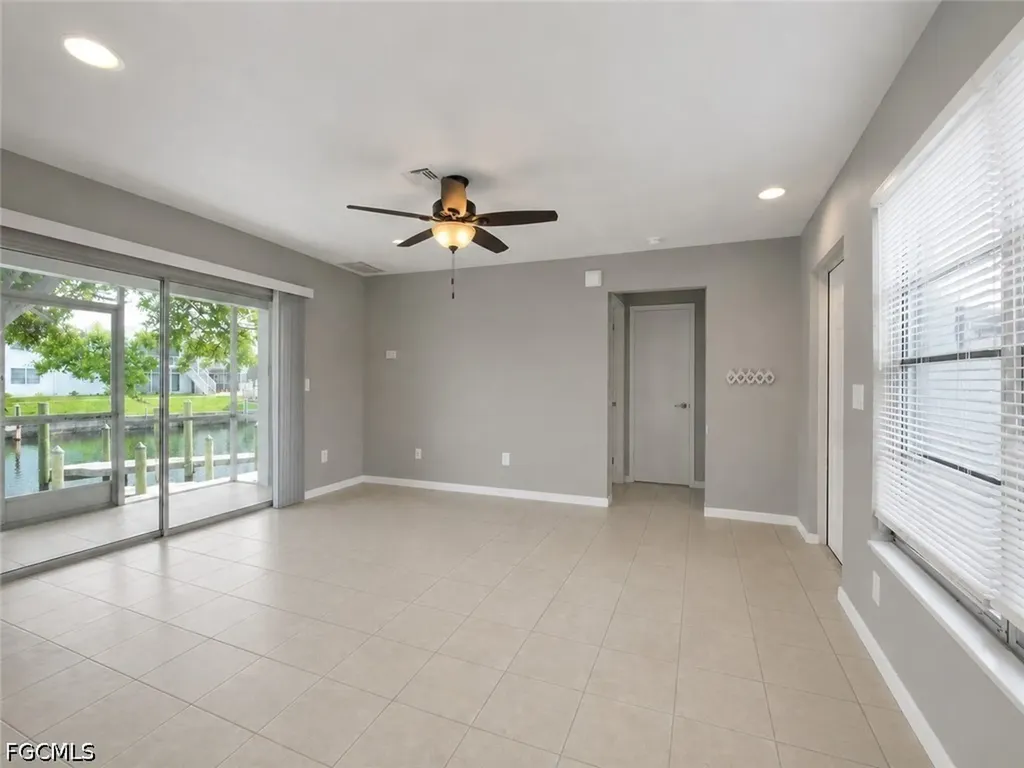 1107 SE 46th Lane Cape Coral FL 33904