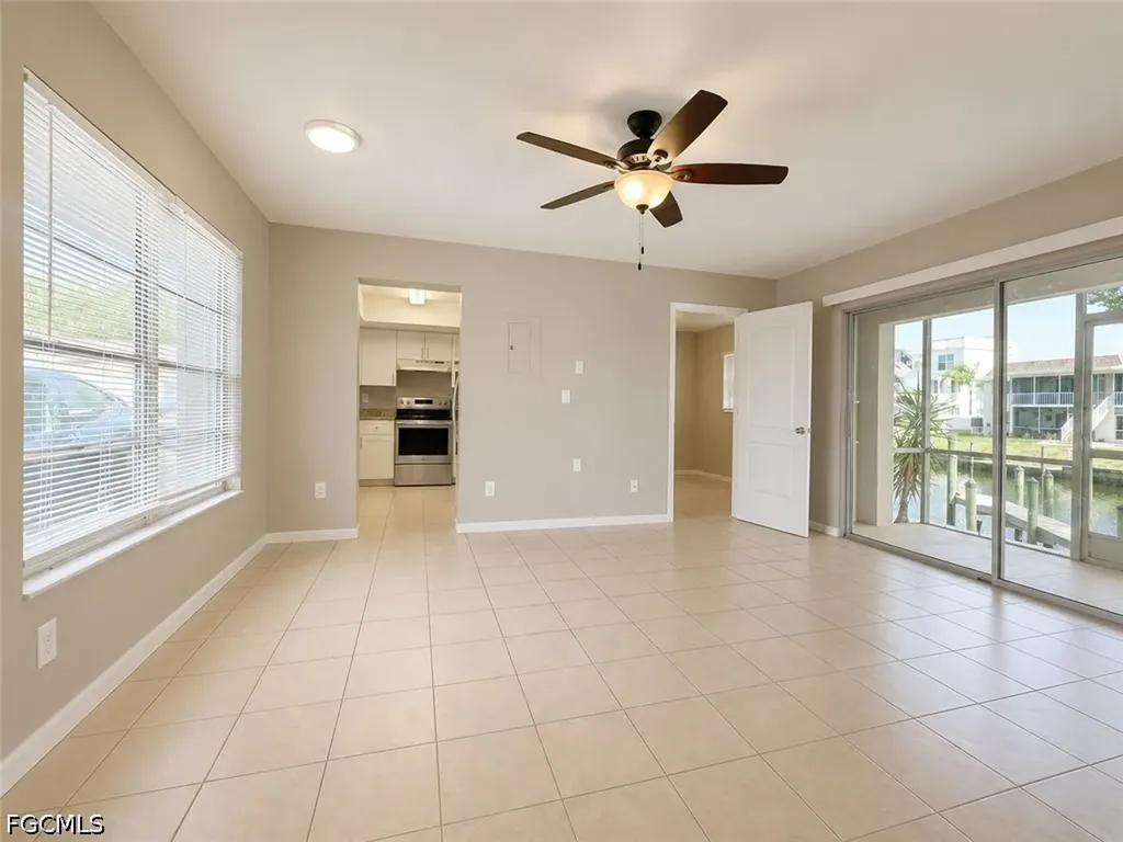 1107 SE 46th Lane Cape Coral FL 33904