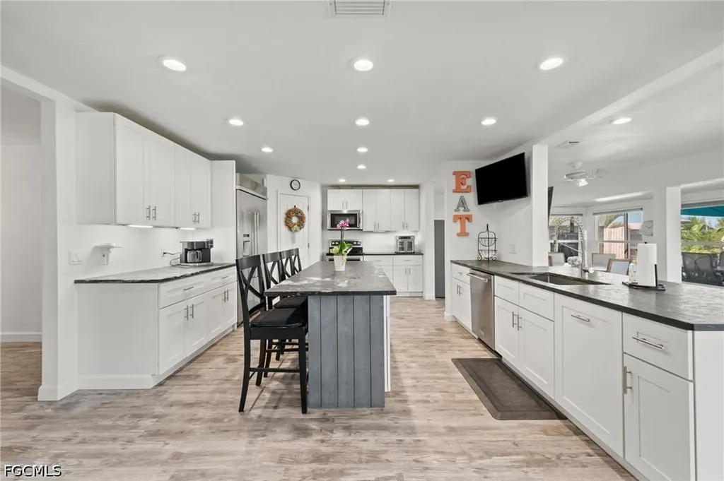 12213 Star Shell Drive Matlacha Isles FL 33991