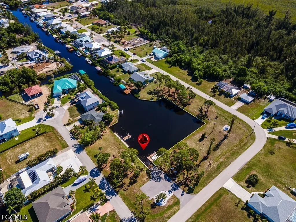 5725 Genesee Parkway Bokeelia FL 33922