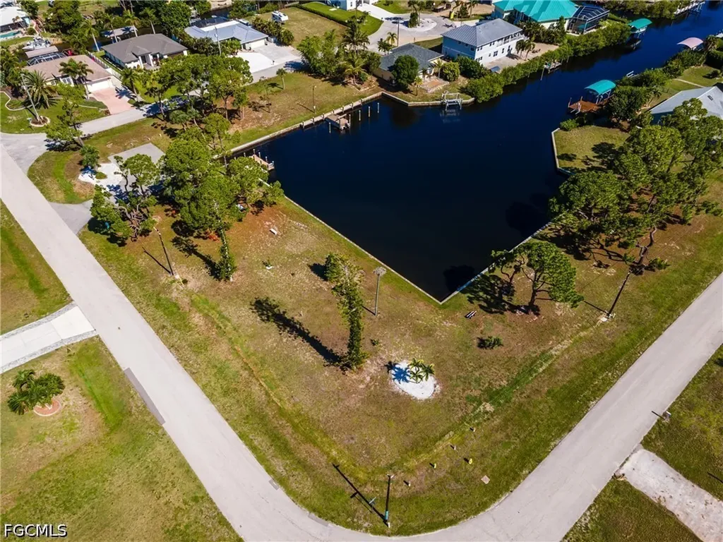 5725 Genesee Parkway Bokeelia FL 33922