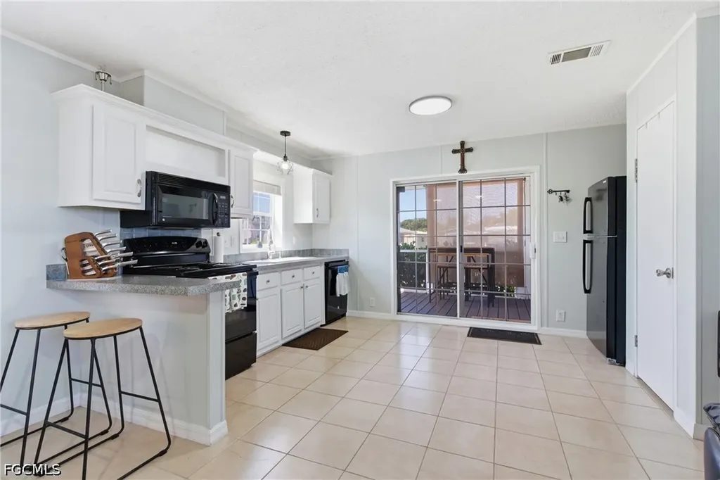 5558 Palm Beach Boulevard Fort Myers FL 33905