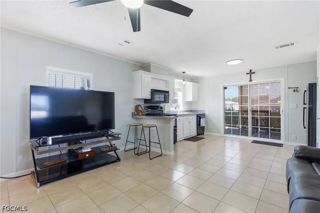5558 Palm Beach Boulevard Fort Myers FL 33905