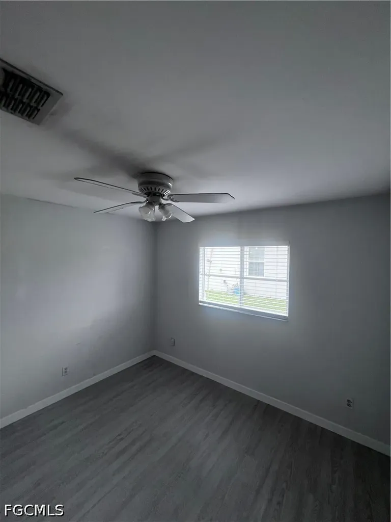 1306 SW 11th Street Cape Coral FL 33991