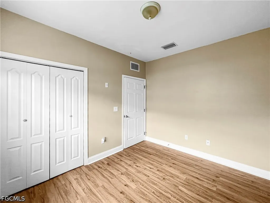 2105 NE 15th Terrace Cape Coral FL 33909