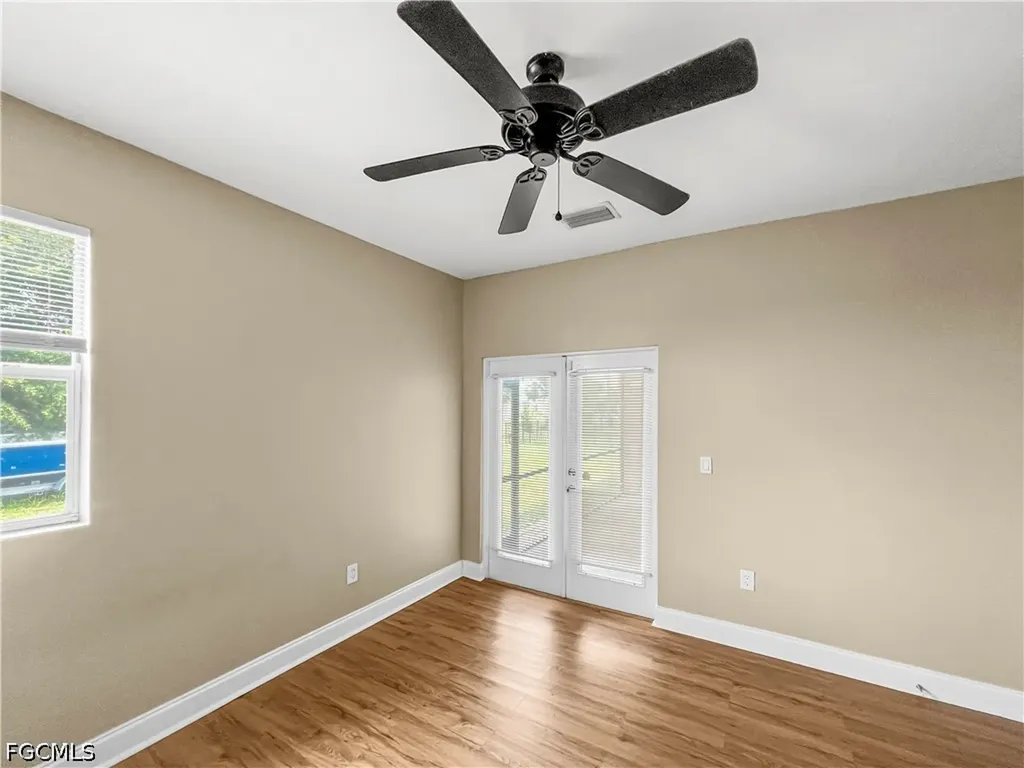 2105 NE 15th Terrace Cape Coral FL 33909